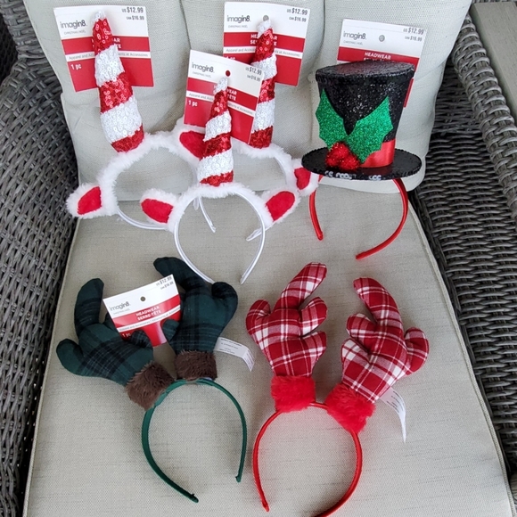 NWT CHRISTMAS HEADWEAR